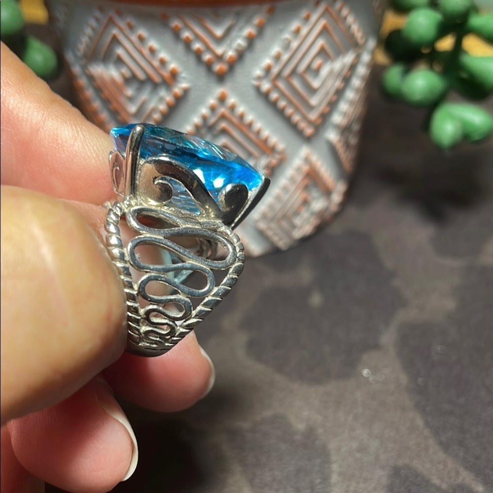 ☑️☑️1/30 or 2/40☑️☑️Silver Blue Gemstone Ring with Classic Design -6 - Picture 6 of 7